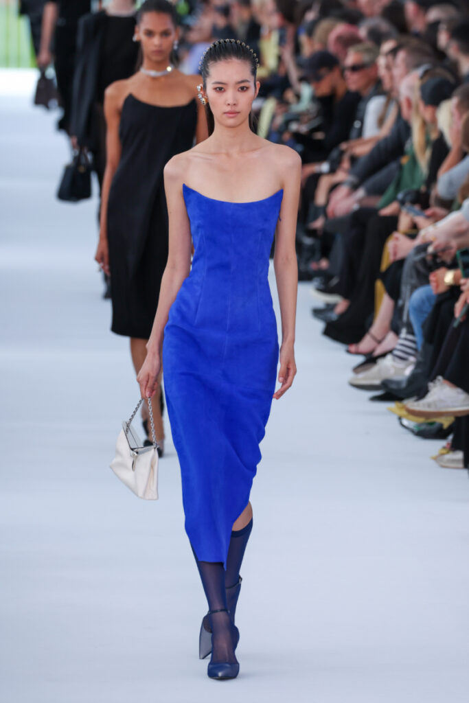 Culori la modă pentru primăvara-vara 2024 Givenchy