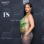 Rihanna însărcinată