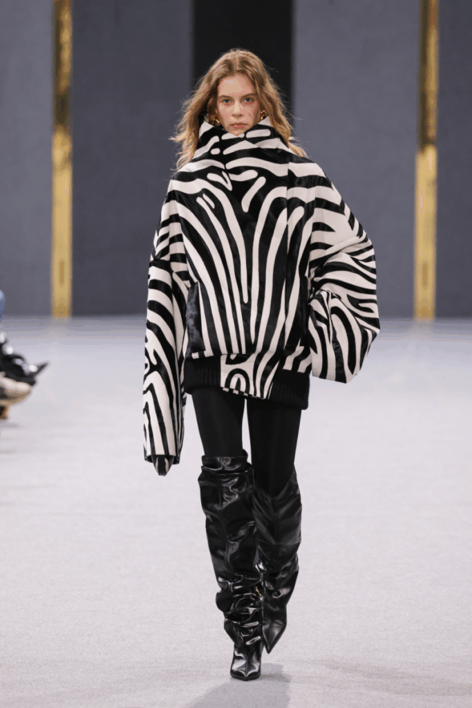 [Jachete feminine la modă pentru toamna și iarna 2025/2026]: din piele