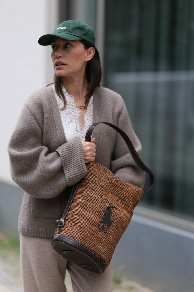 pulover din lână pentru toamna-iarna