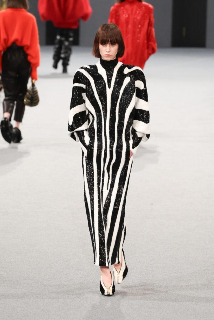 [Tendințe în materie de rochii pentru toamna-iarna 2025/2026]: imprimeuri animal print