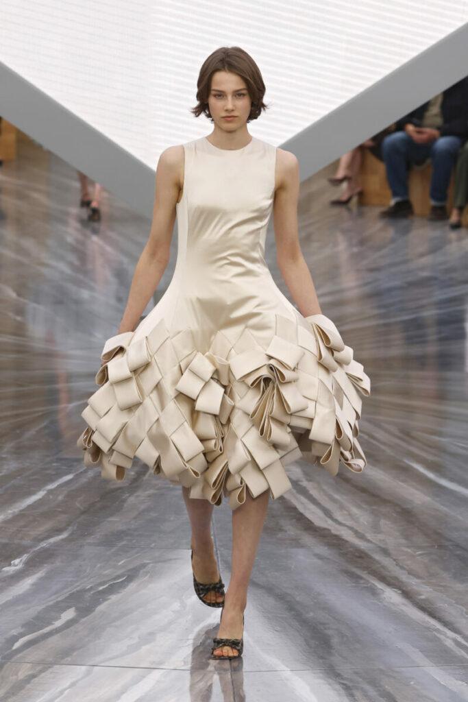 rochii primăvară-vară 2026, oversized